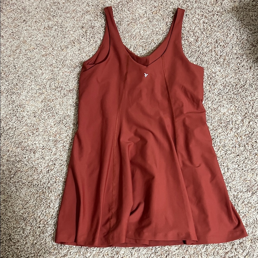 Athletic Dress - Picture 3 of 4